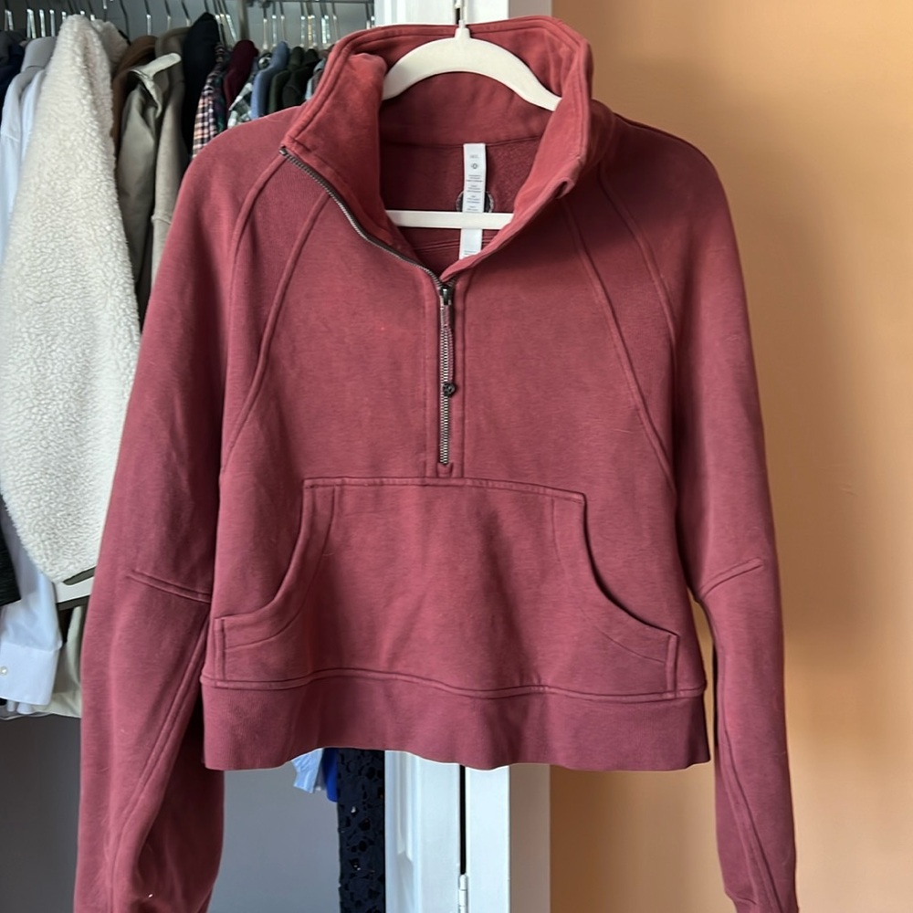 Lululemon funnel neck cropped scuba size M/L